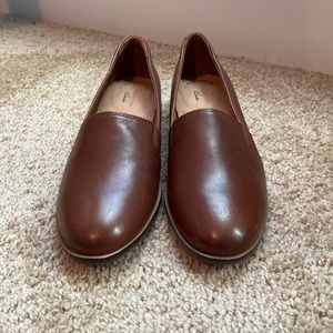 Clark’s Trish Diva, dark tan leather shoes, size 8, never worn